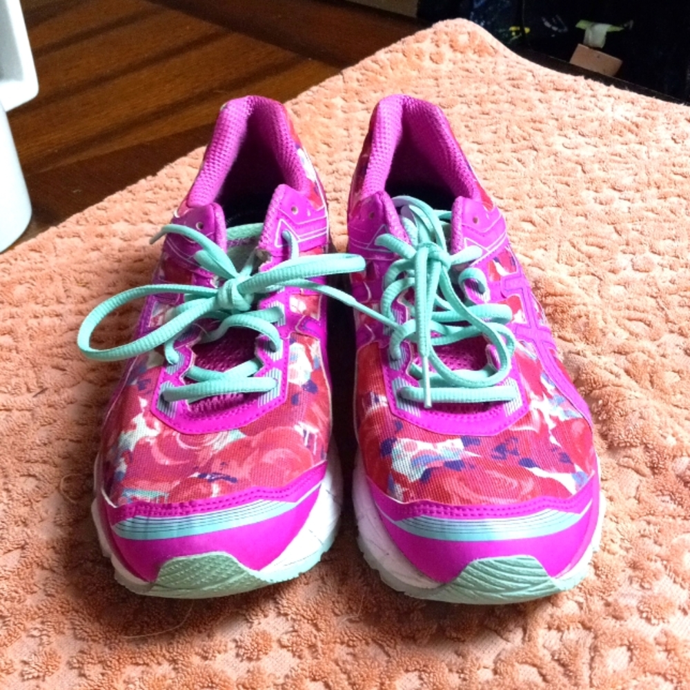 ASICS sneakers pink with red roses with  mint color